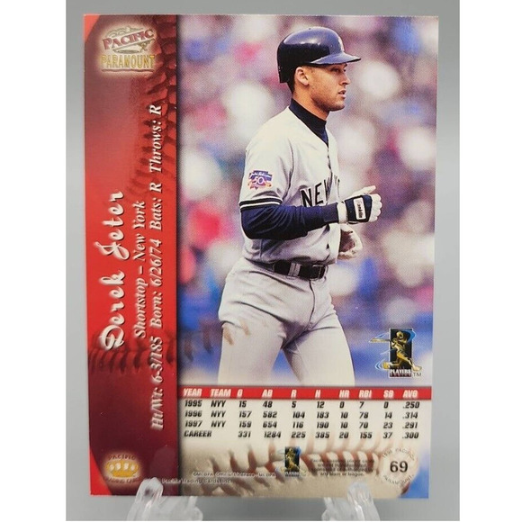 1998 Derek Jeter Pacific New York #69 Baseball Card - Picture 2 of 2